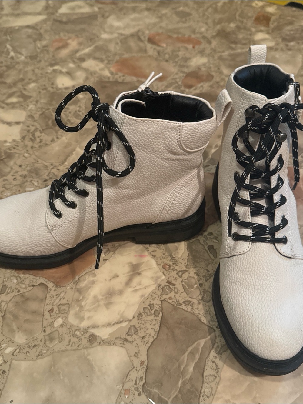 BareTraps White Leather Lace-Up Women's Combat Boots